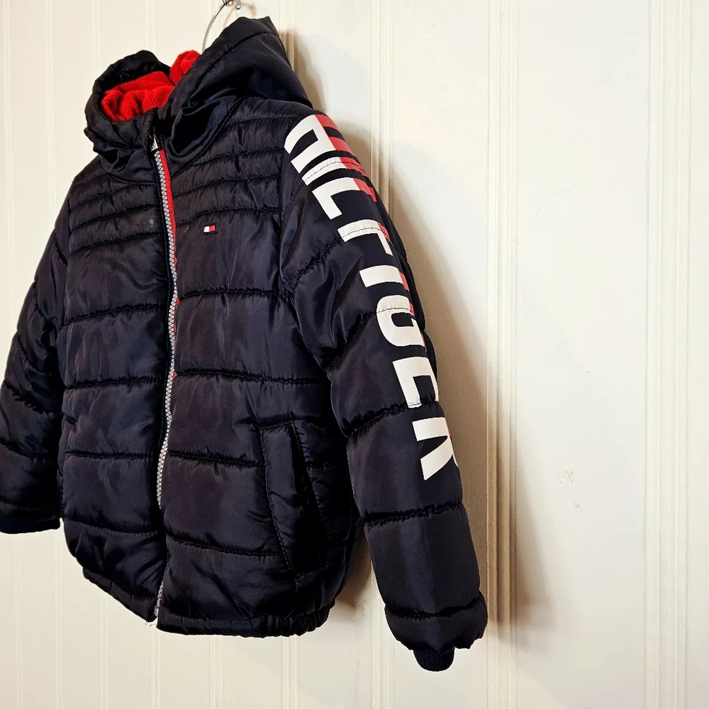 Tommy Hilfiger Boys Puffer Jacket 3T Fleece Lined Hooded Winter Coat Navy Blue